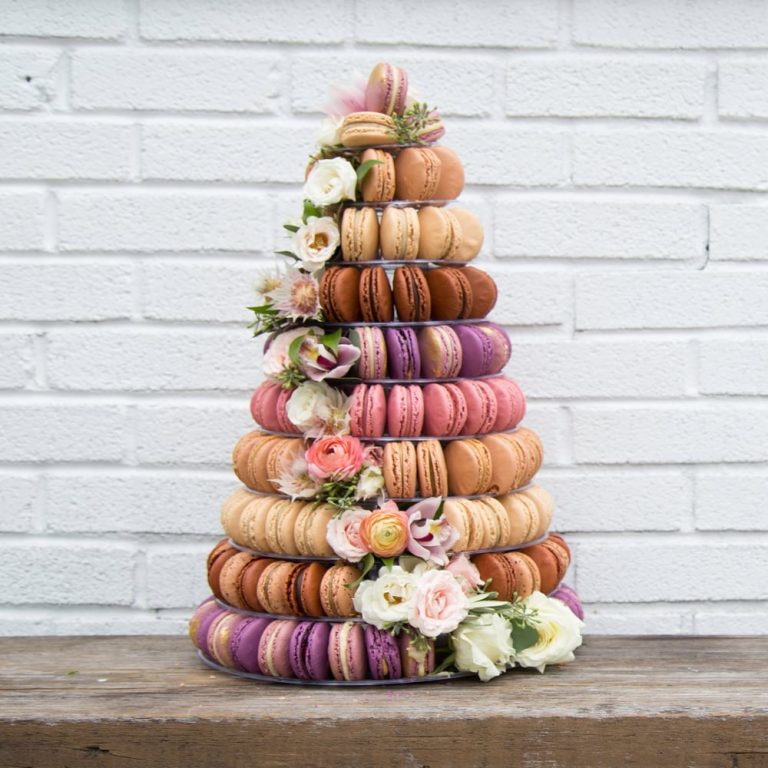 Wedding Macaron Pyramid | Products | Woops!