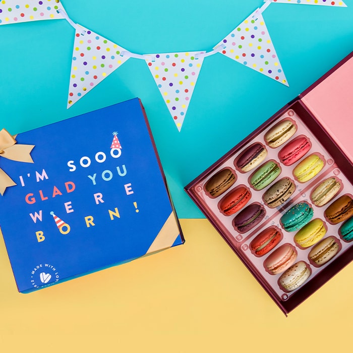 It's Your Day Today Tasting Box (18 macs)