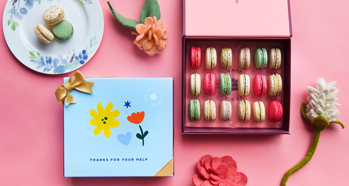 Gift Cards vs. Physical Gifts (Time to Gift Macarons!) Woops!