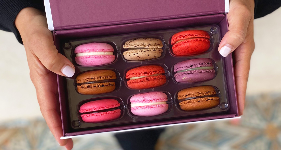 Gift Cards vs. Physical Gifts (Time to Gift Macarons!) Woops!