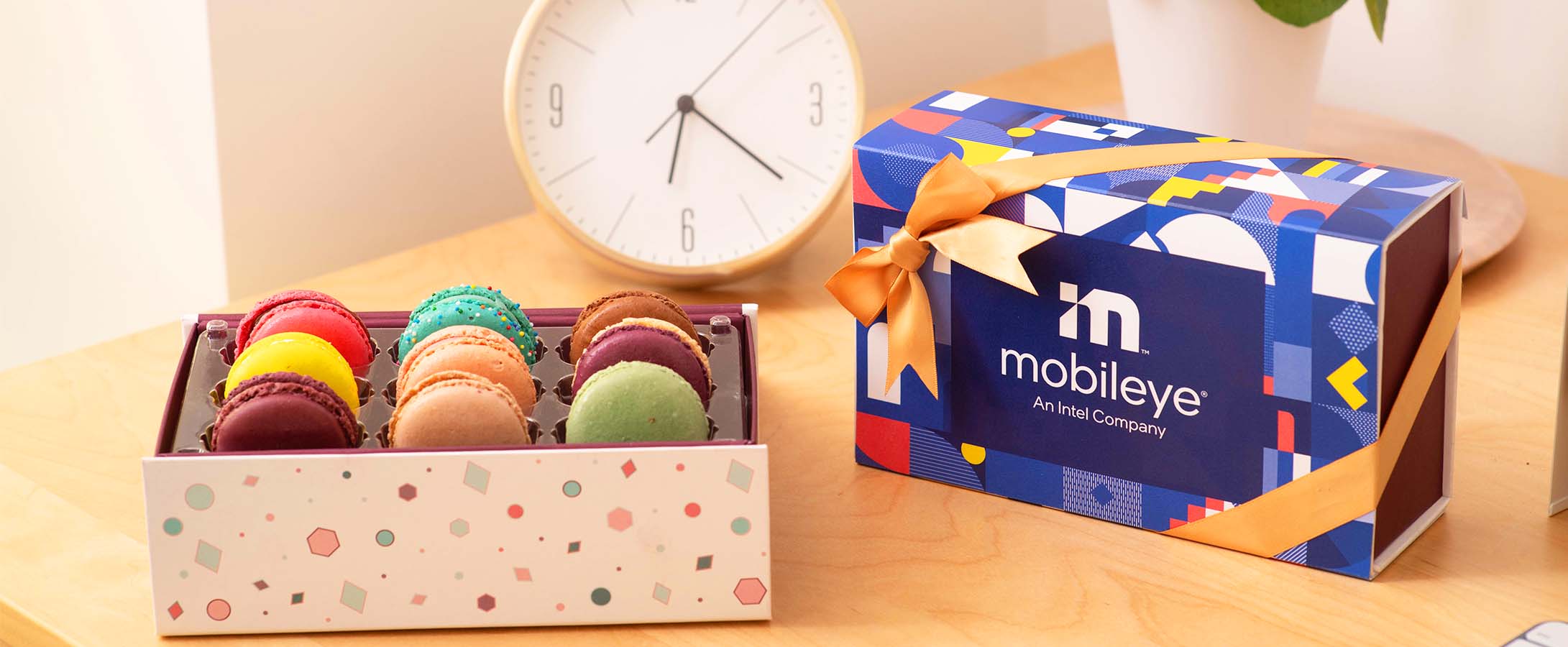 4 Frequently Asked Questions About Corporate Gifting