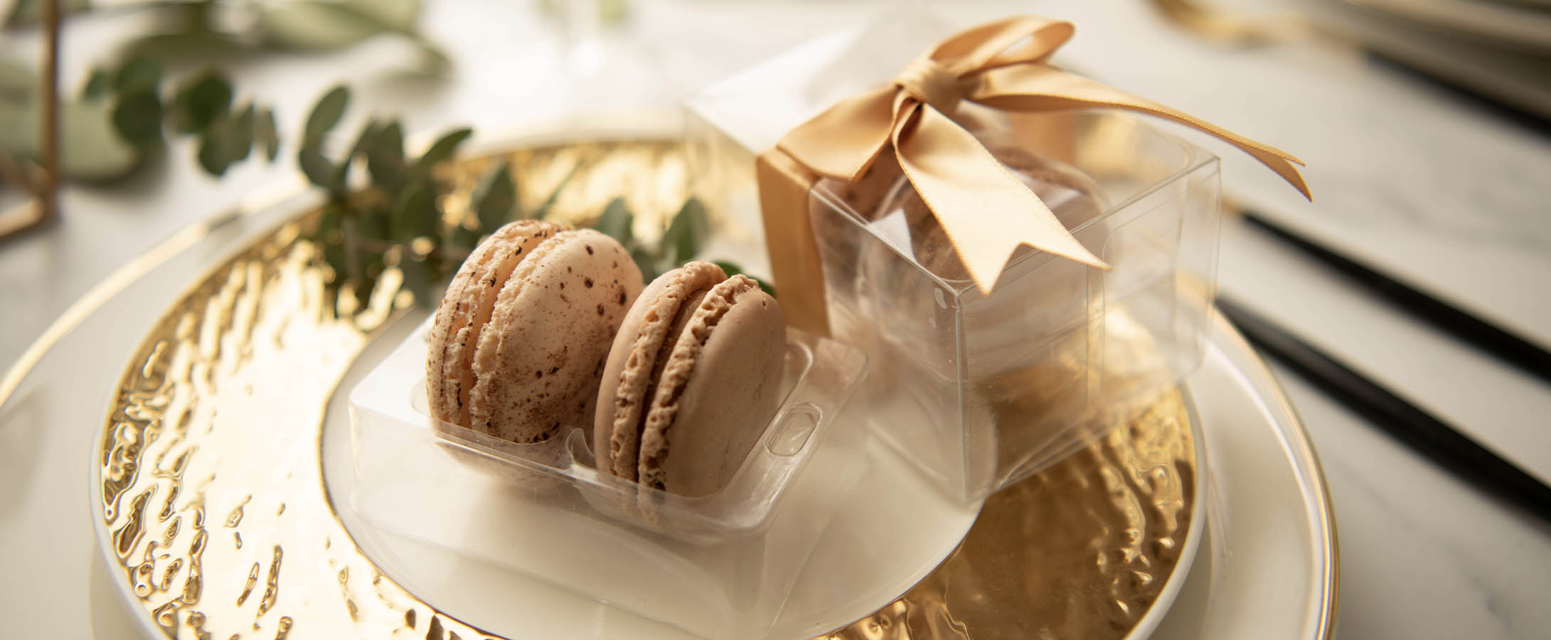 How to Keep Your Corporate Gifting Thoughtful & Premium While on a Budget?