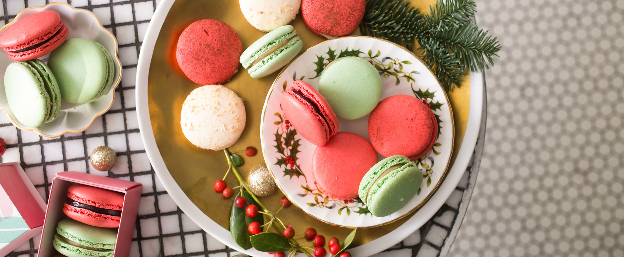 Savoring Sweet Joy: Must-Have Desserts for Your Christmas Feasts
